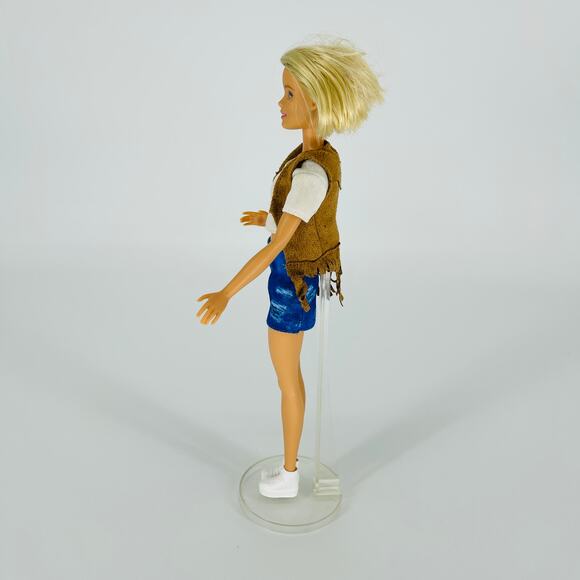 Mattel Barbie Careers Baby Doctor Doll DVG10 Cut Hair in Well Played Condition - Picture 3 of 12